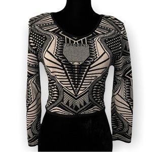 Hera Collection geometric long sleeve crop top sweater metallic gold size L